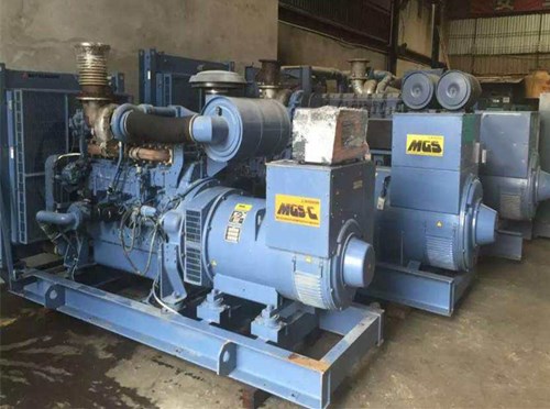 保德发电机组带负载降电压是什么原因照成的？