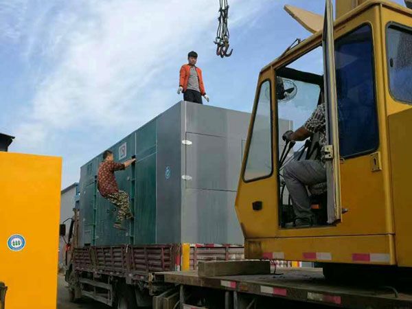 保德如何判断水冷式机油散热器密封件是否需要更换？