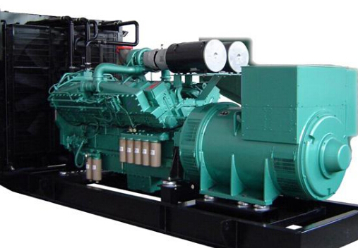 保德冬季柴油发电机组启动前应进行哪些预热操作？