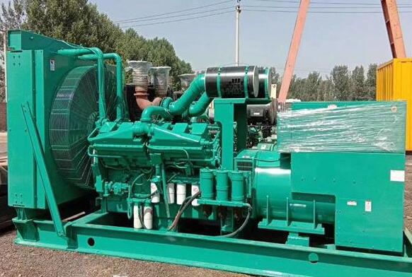 保德柴油发电机组换季保养需重点关注以下要点，结合不同季节特点进行针对性维护