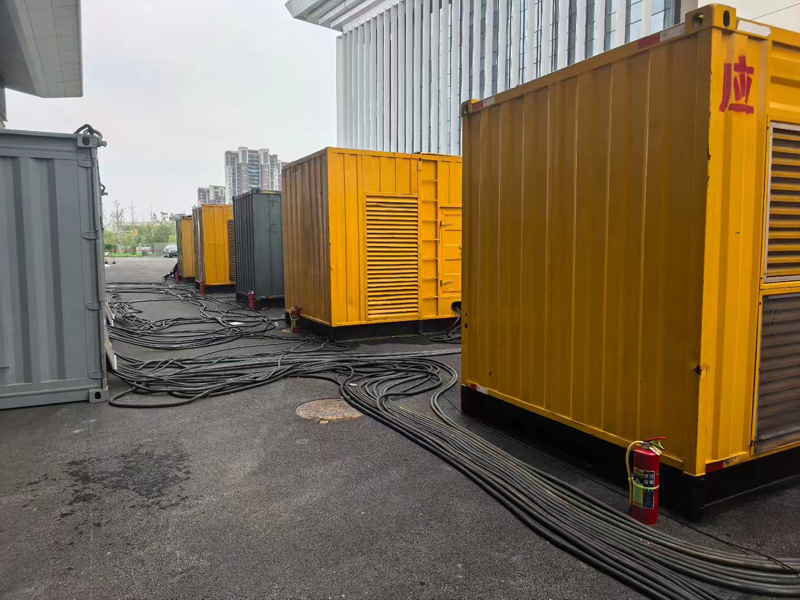 保德柴油发电机组冬季保养有哪些注意事项?